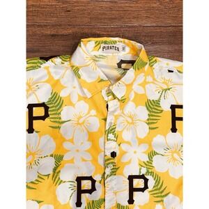Pittsburgh‎ Pirate Stadium Giveaway Hawaiian Shirt Yellow Size Men's XL